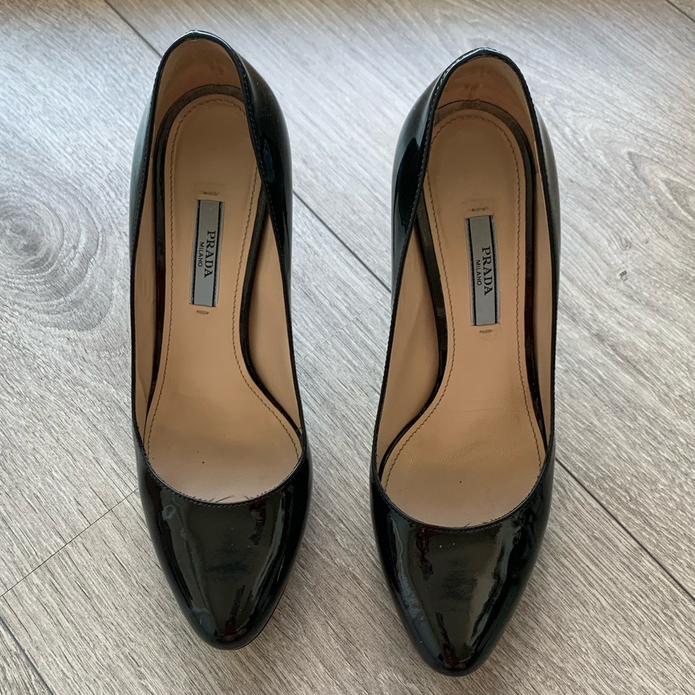 Prada black patent leather platform pump